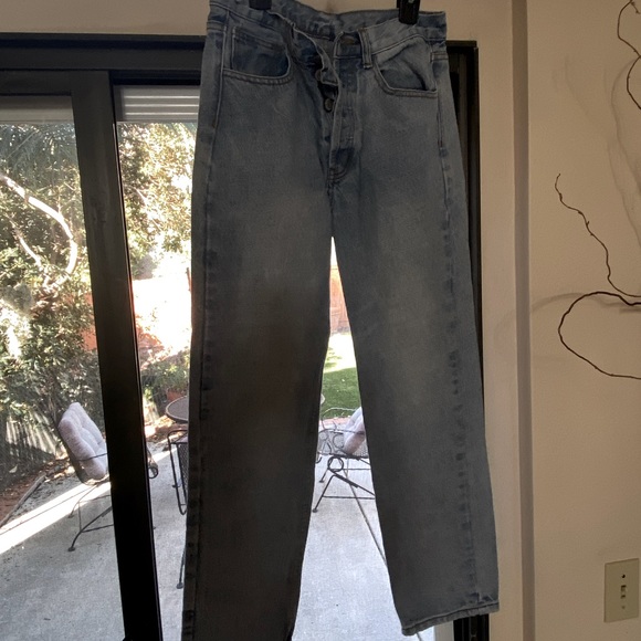 Jeans - Picture 1 of 3